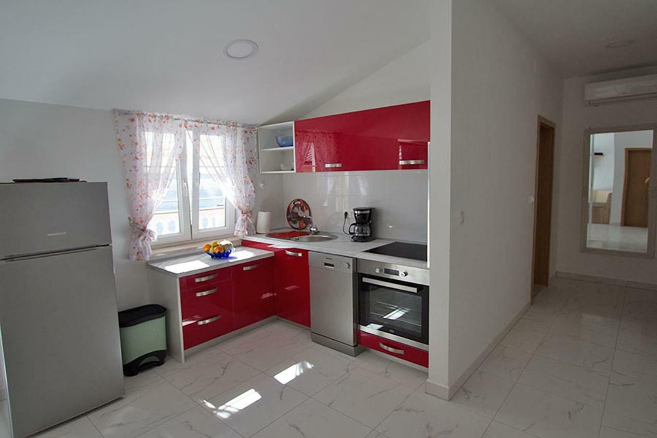 Apartment Carlitos Karlobag Exterior foto